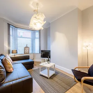 https://salisbury-apartment.yorkshirehotels.net