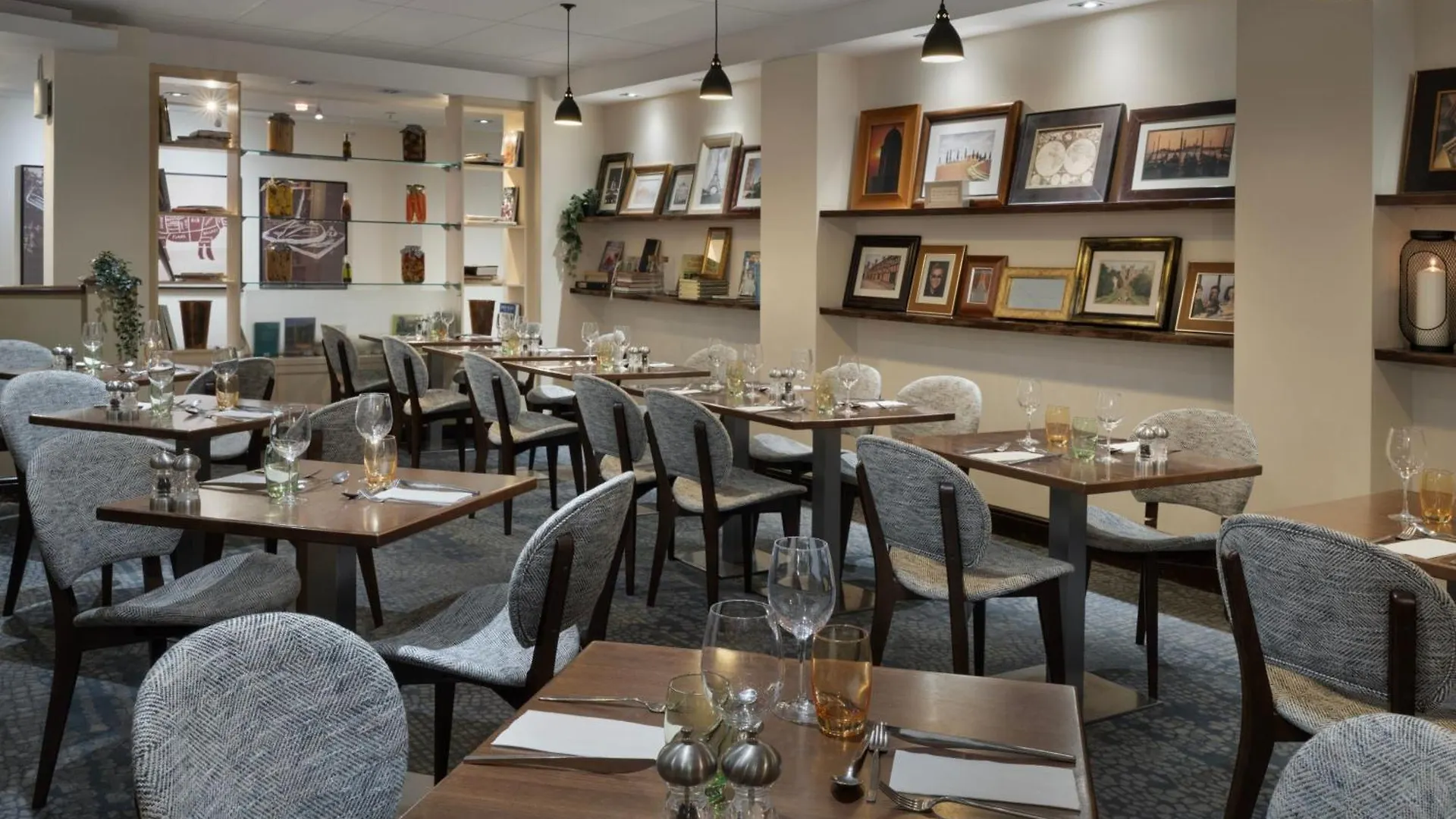 Delta Hotels By Marriott Heathrow Windsor