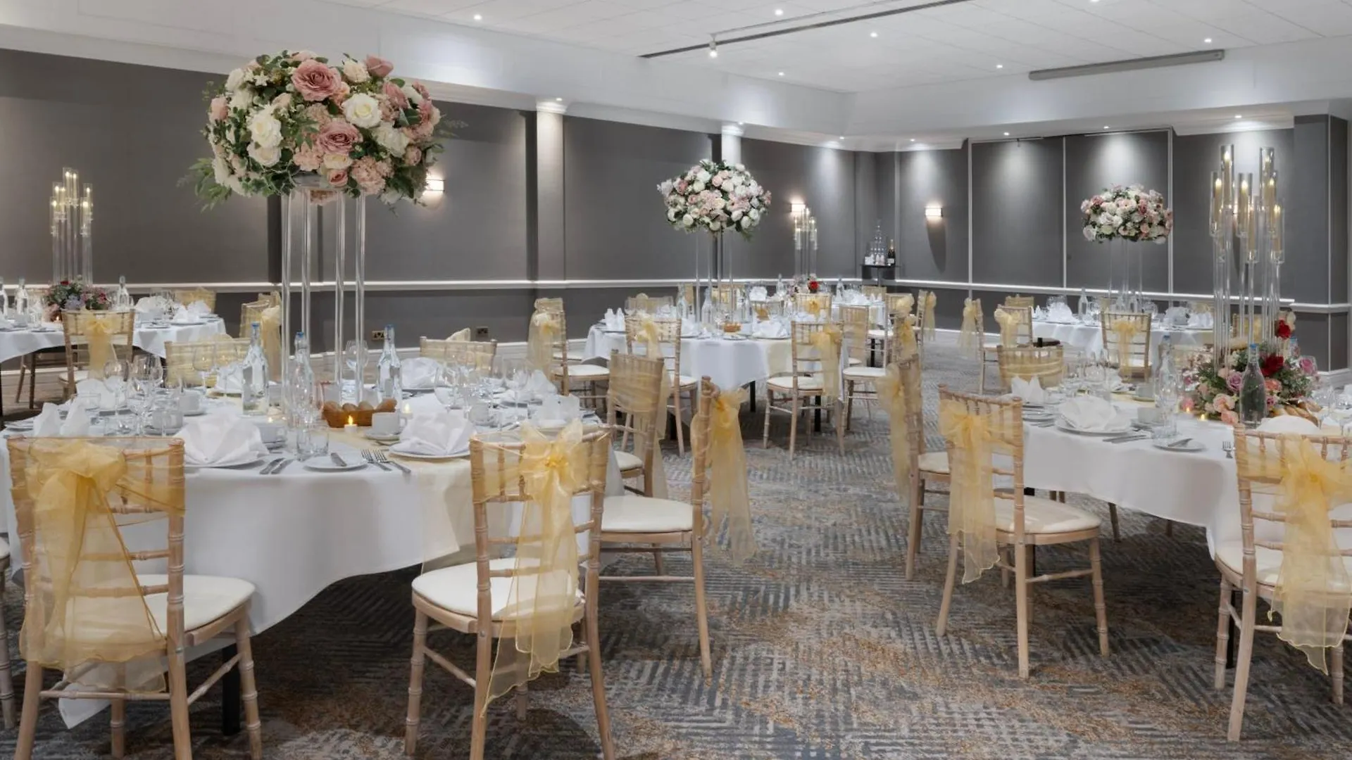 Delta Hotels By Marriott Heathrow Windsor United Kingdom