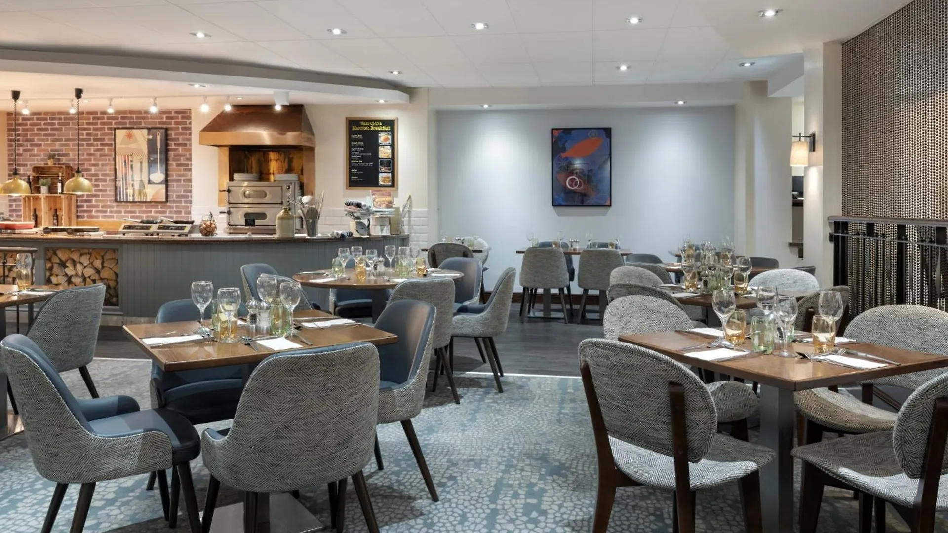 Delta Hotels By Marriott Heathrow Windsor United Kingdom